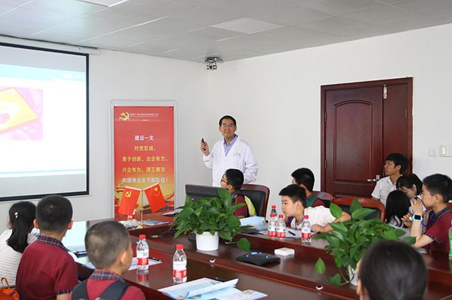 探秘實驗室 |《小學生學習報》小記者團走進廣電計量