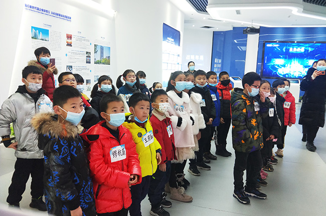 質(zhì)量環(huán)保零距離！“探秘團”走進湖南廣電計量科普教育基地
